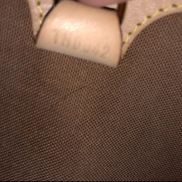 LOUIS VUITTON Monogram Ellipse PM - Picture 8 of 9